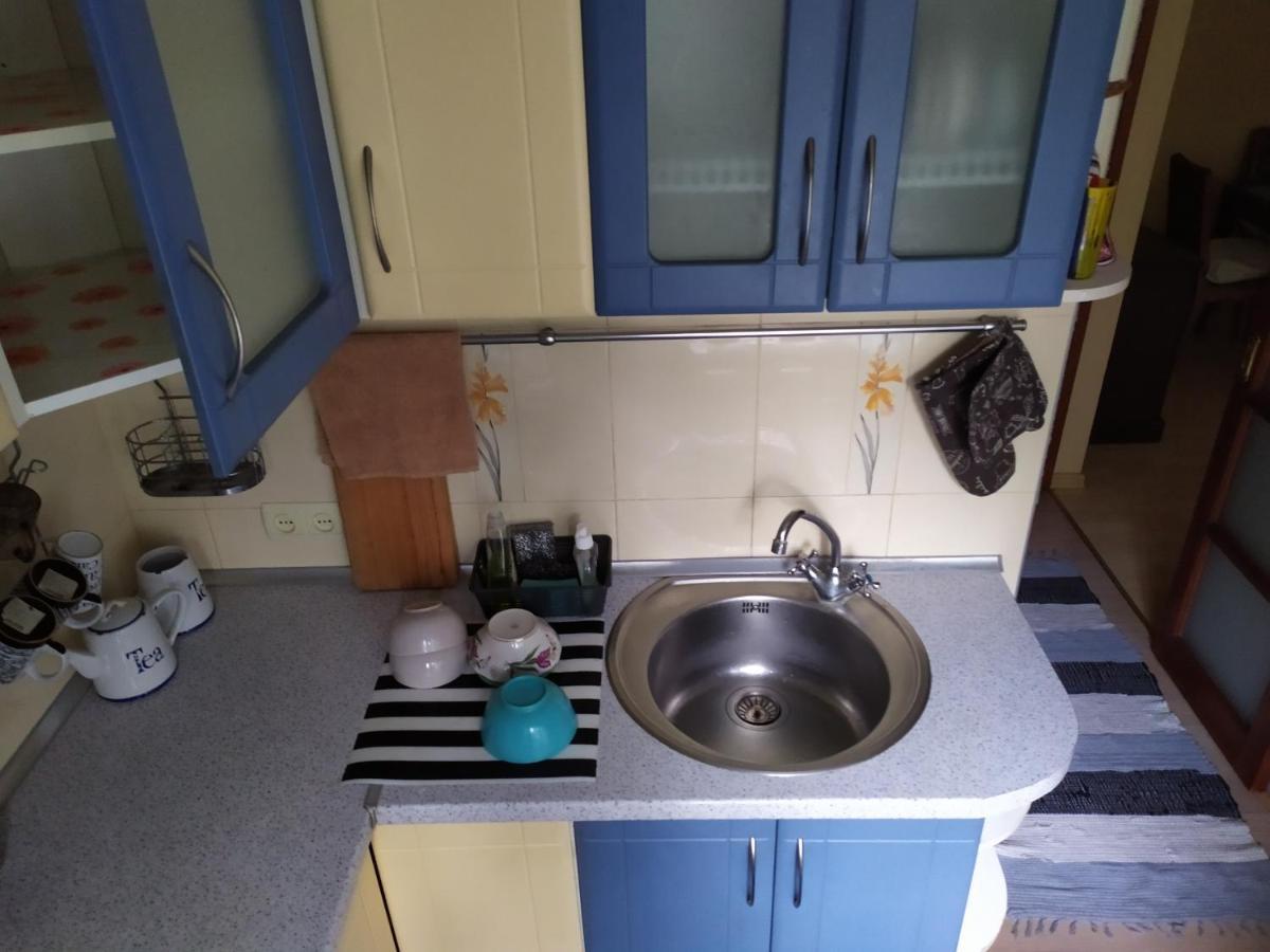 Three Bedroom Stepana Bandery Street 罗夫诺 客房 照片