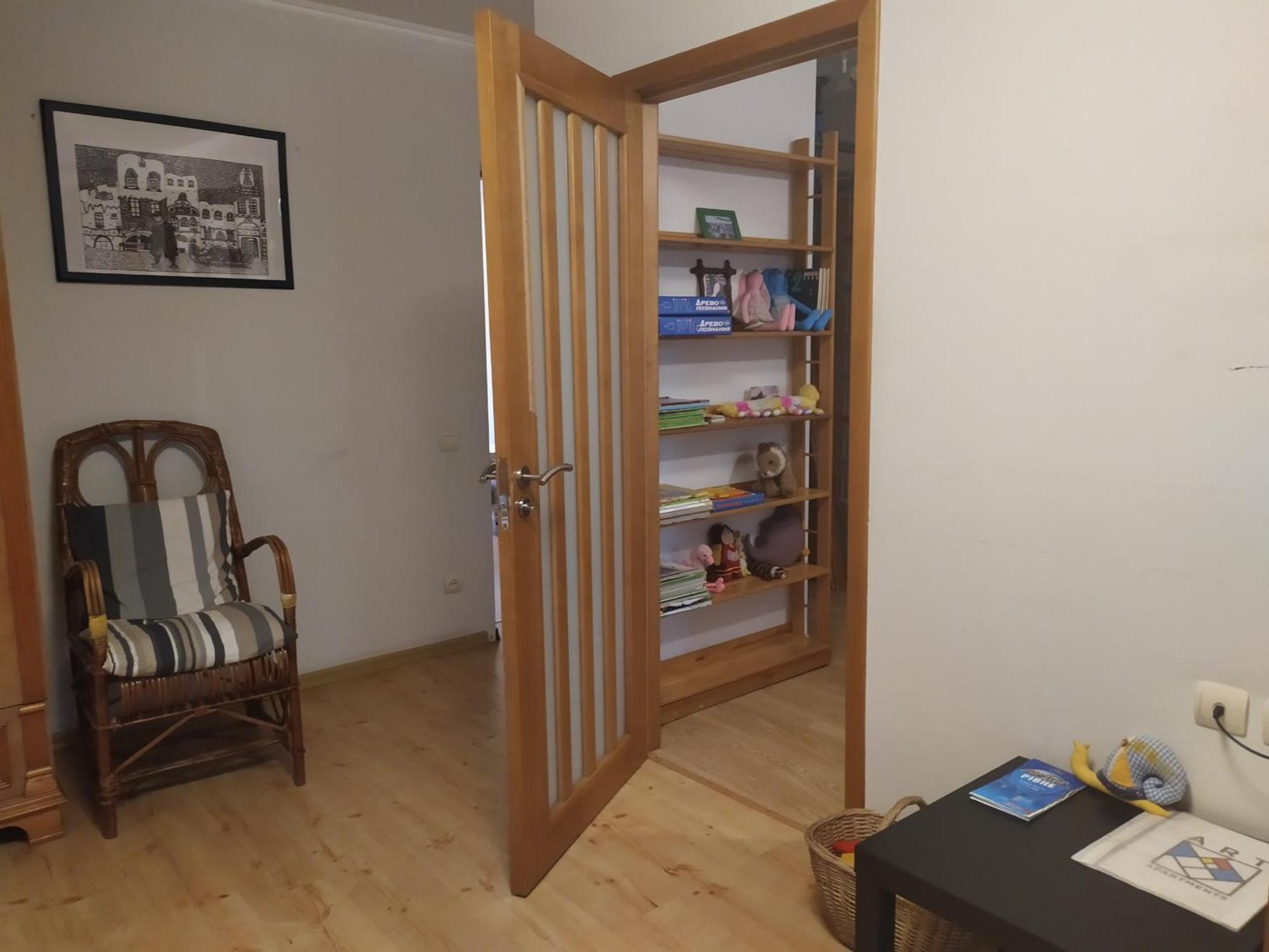 Three Bedroom Stepana Bandery Street 罗夫诺 客房 照片