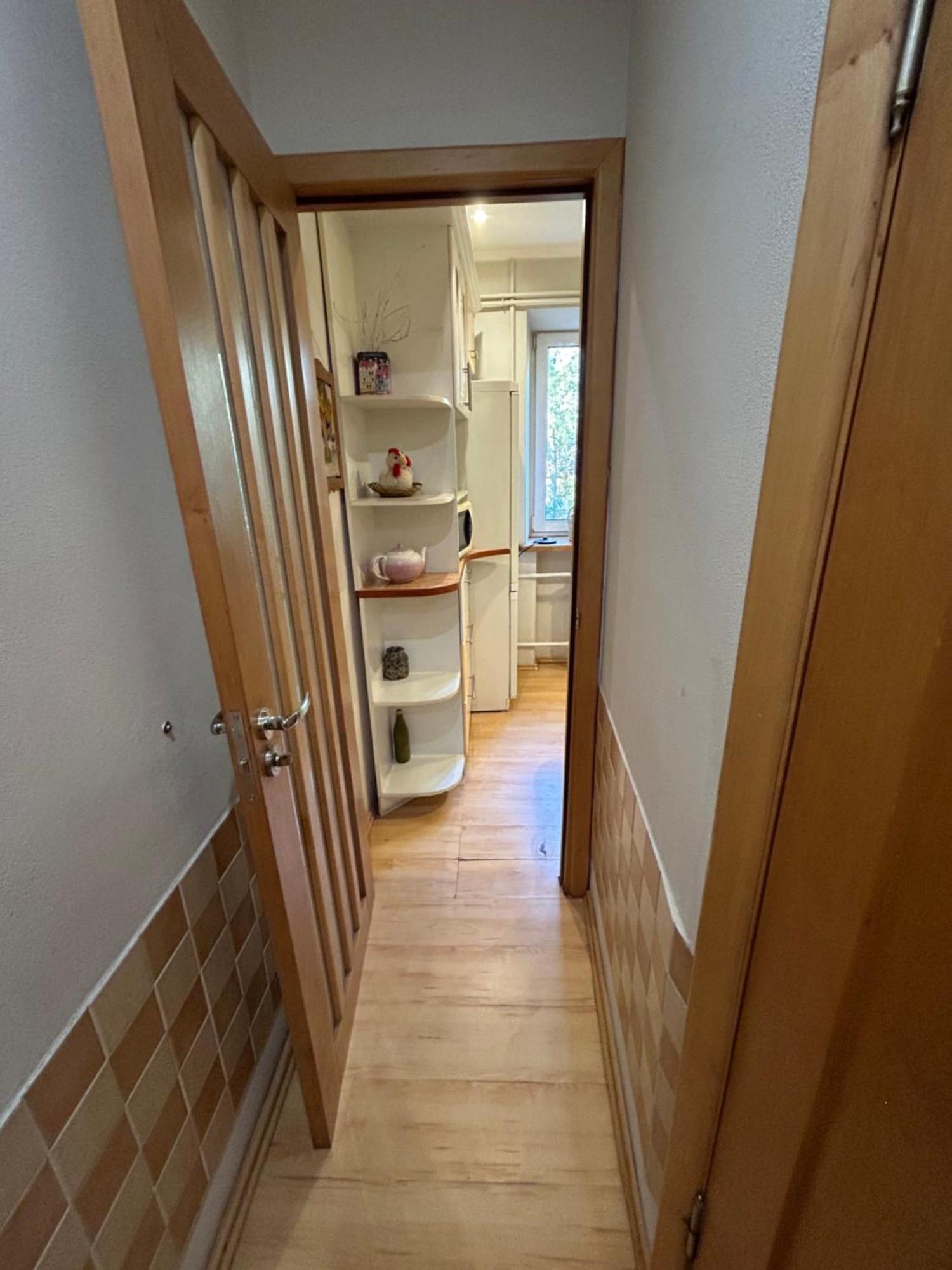 Three Bedroom Stepana Bandery Street 罗夫诺 外观 照片