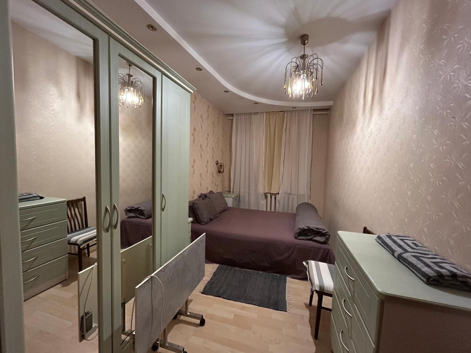 Three Bedroom Stepana Bandery Street 罗夫诺 外观 照片